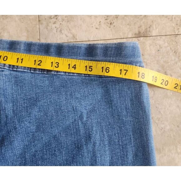 R15 Terra & Sky jean shorts - Picture 5 of 6